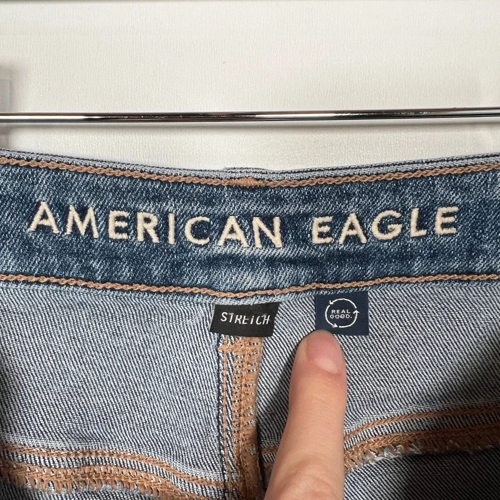 American Eagle High Rise Mom Jeans Stretch Medium Wash 8 Long Slim Leg - Picture 5 of 11